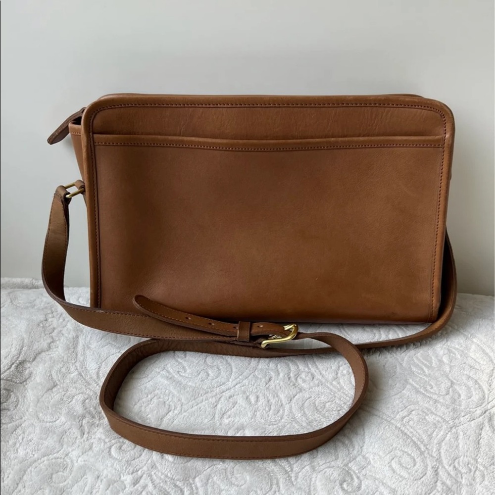 Vintage Brown Leather Coach Crossbody Bag